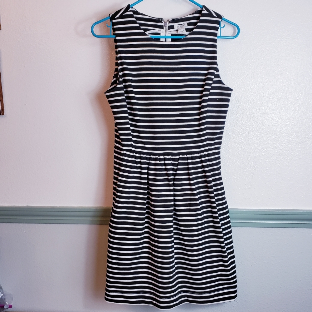 J. Crew Adorable Stipped Dress Sz XSmall